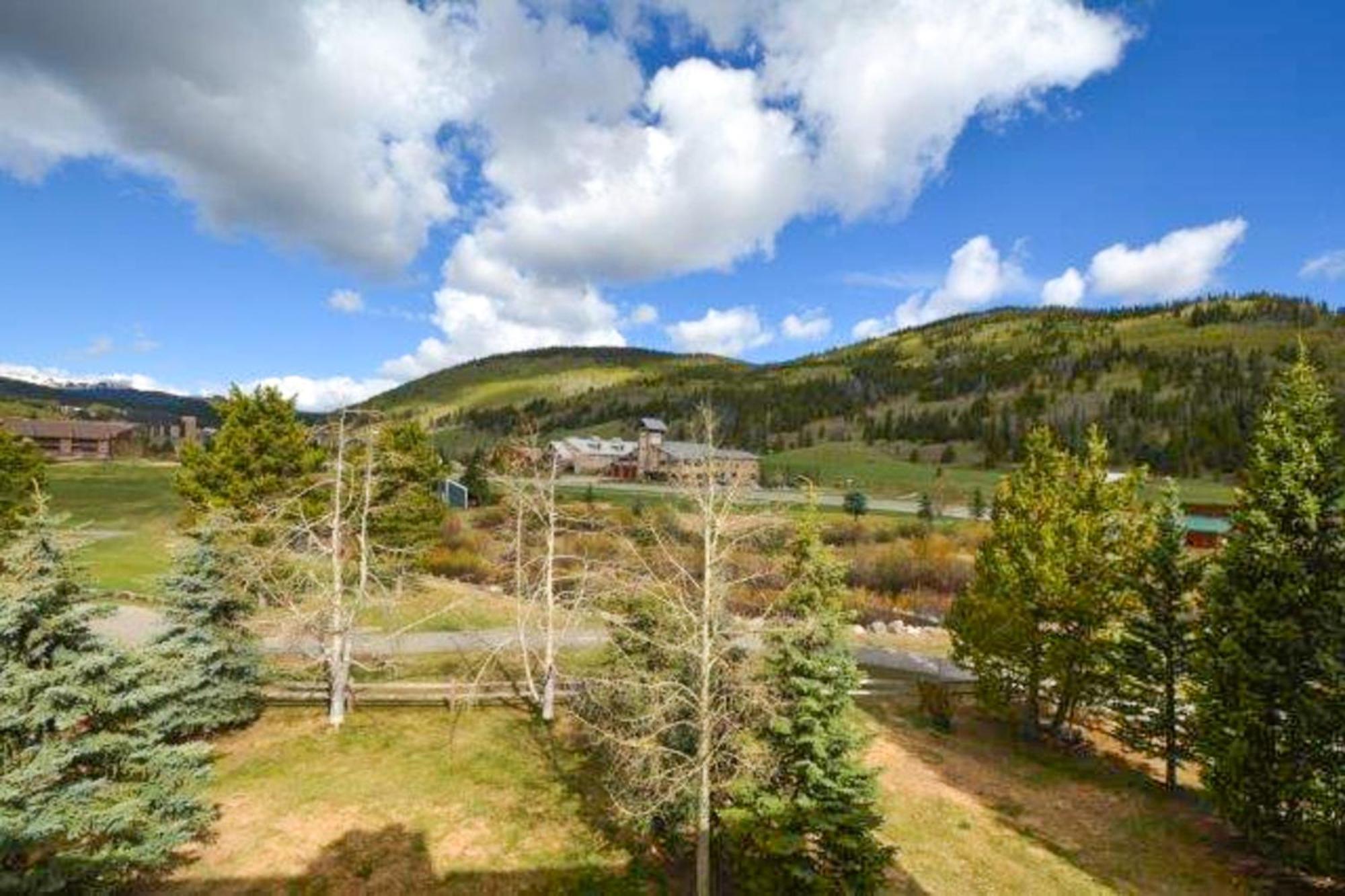 Peregrine Hotel Copper Mountain Room photo